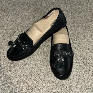 EUC Antonio Melani Black Leather Abbot Loafer Size 9